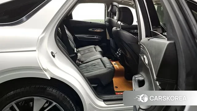 Genesis GV70 2021 Белый из Кореи, фото 3