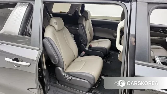 Kia The New Carnival 4th Generation 2024 Серый из Кореи, фото 3