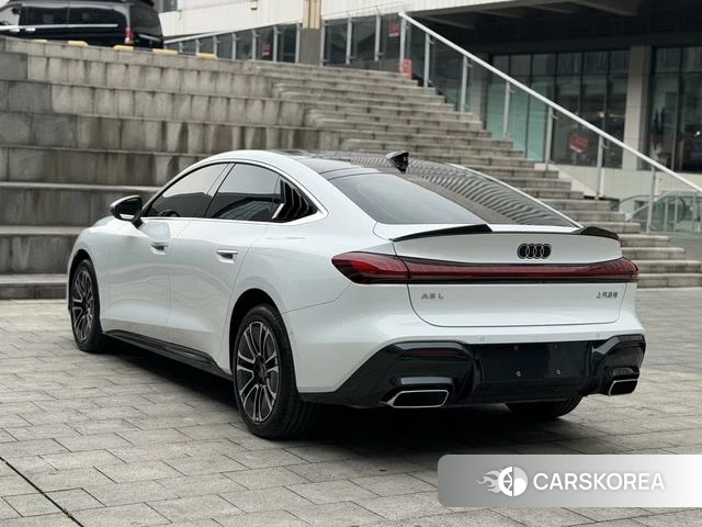 Audi A5L Sportback 2026 Белый из Китая, фото 3