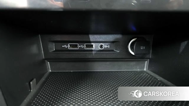 Volkswagen Tiguan second Generation 2020 Белый из Кореи, фото 3