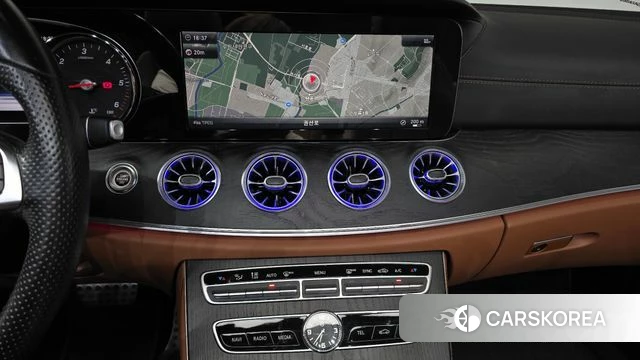 Mercedes-Benz E-Class W213 2018 Белый из Кореи, фото 3