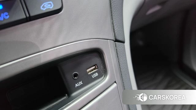 Hyundai The New Grand Starex 2019 Белый из Кореи, фото 3