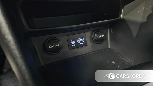 Hyundai Kona 2018 Белый из Кореи, фото 3
