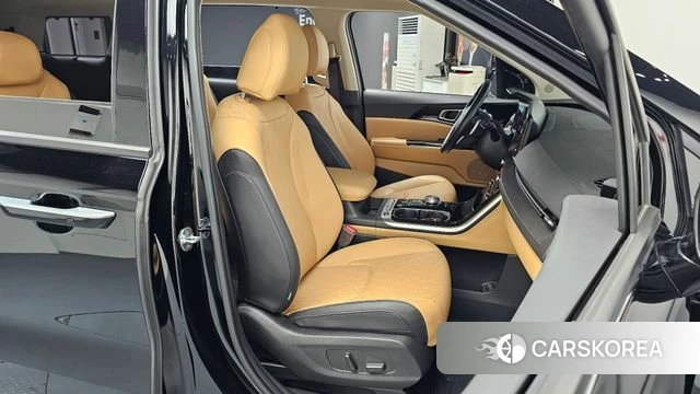 Kia Carnival 4th generation 2022 Черный из Кореи, фото 3