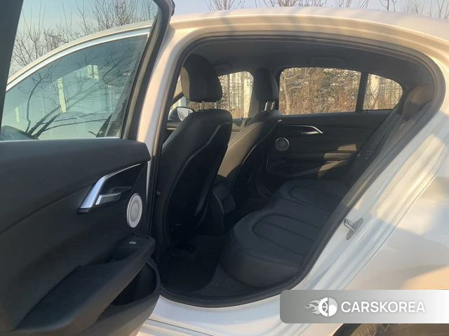 BMW 1 series 2021 Белый из Китая, фото 3