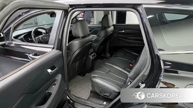 Hyundai The New Santa Fe 2021 Черный из Кореи, фото 3