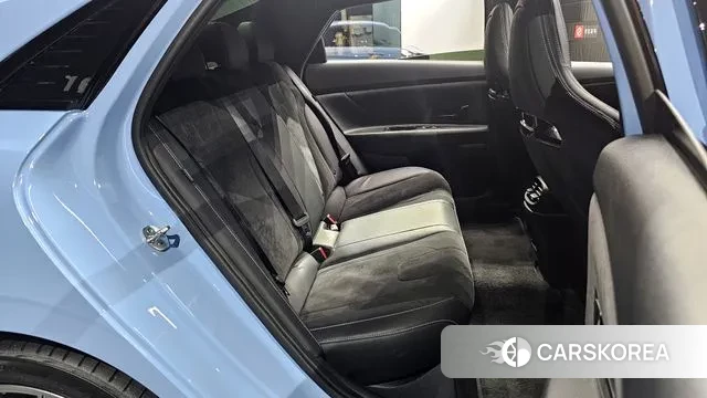 Hyundai The New Avante (CN7) 2023 Небесно-голубой из Кореи, фото 3