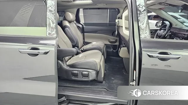 Kia The New Carnival 4th Generation 2024 Серый из Кореи, фото 3