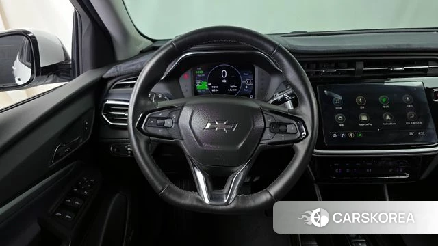 Chevrolet (GM Daewoo) Bolt EUV 2023 Белый из Кореи, фото 3