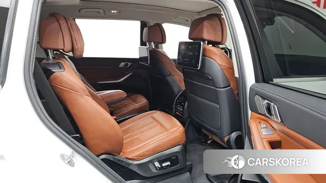 BMW X7 (G07) 2020 Белый из Кореи, фото 3