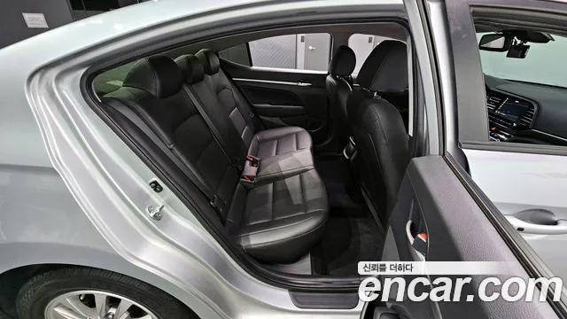 Hyundai The New Avante AD 2019 Серебристо-серый из Кореи, фото 3