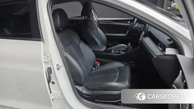 Kia K5 3rd generation 2021 Белый из Кореи, фото 3