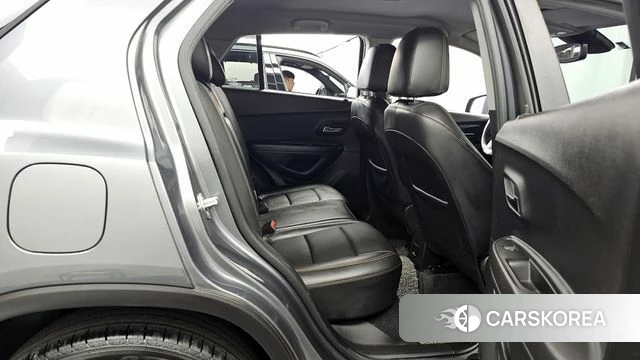 Chevrolet (GM Daewoo) The New Trax 2019 Серебристо-серый из Кореи, фото 3