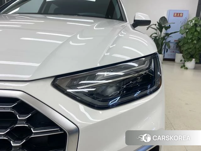 Audi Q5L 2022 Белый из Китая, фото 3