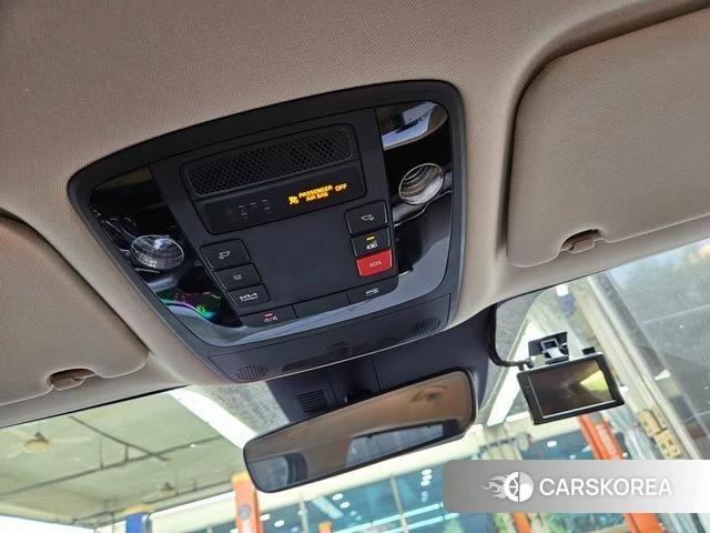 Kia Carnival 4th generation 2023 Белый из Кореи, фото 3