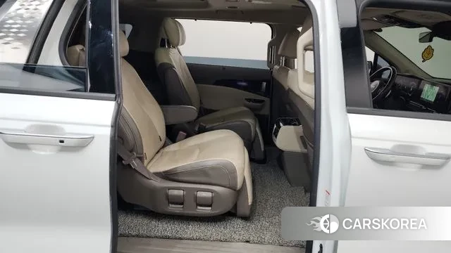 Kia Carnival 4th generation 2022 Белый из Кореи, фото 3