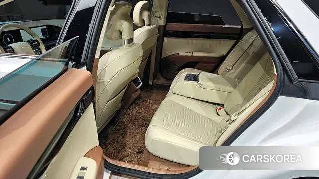 Hyundai Grandeur (GN7) 2023 Белый из Кореи, фото 3