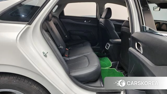 Kia The New K5 3rd generation 2025 Белый из Кореи, фото 3