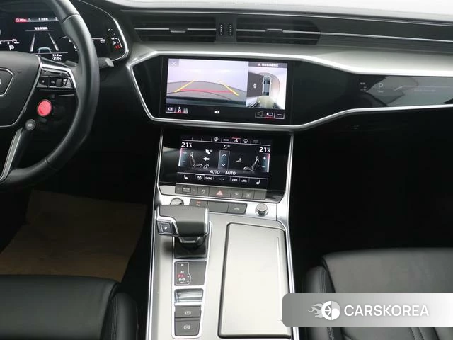 Audi A7 2021 Зеленый из Китая, фото 3