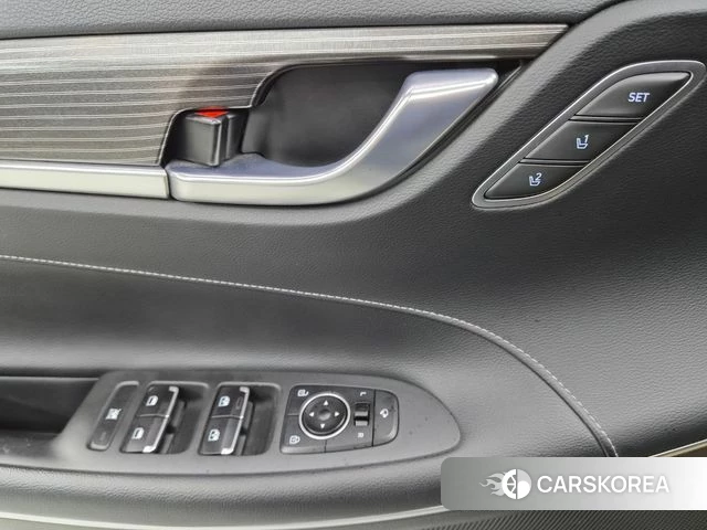 Hyundai Grandeur IG Hybrid 2018 Черный из Кореи, фото 3