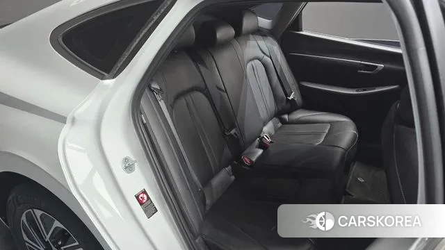 Hyundai Sonata Hybrid (DN8) 2021 Белый из Кореи, фото 3