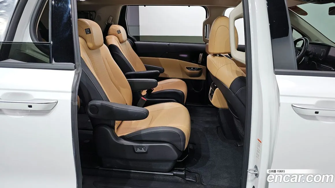 Kia Carnival 4th generation 2021 Белый из Кореи, фото 3