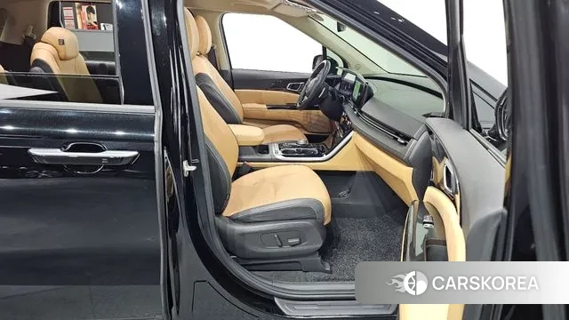 Kia Carnival 4th generation 2023 Черный из Кореи, фото 3