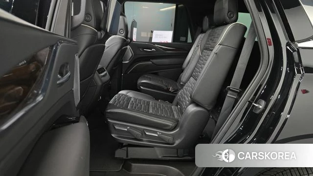 Cadillac Escalade 5th Generation 2021 Черный из Кореи, фото 3