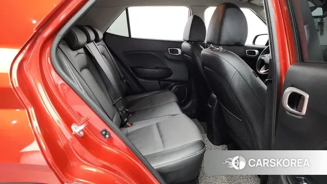 Hyundai Venue 2019 Красный из Кореи, фото 3