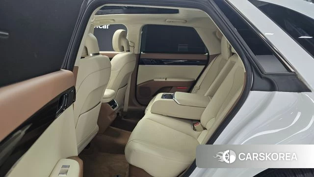 Hyundai Grandeur Hybrid (GN7) 2023 Белый из Кореи, фото 3