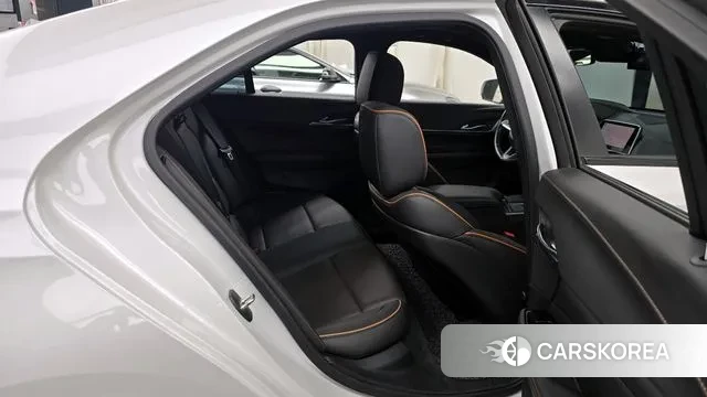 Cadillac CT4 2020 Белый из Кореи, фото 3