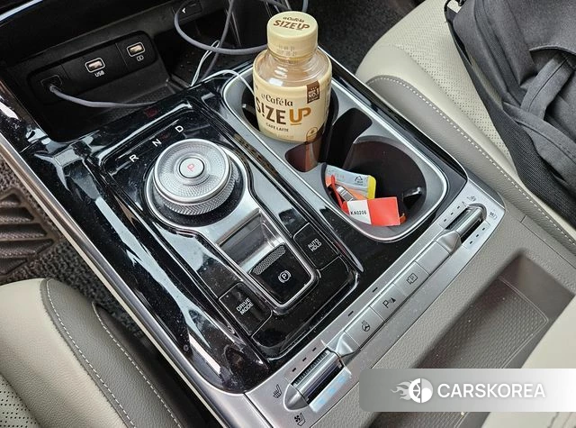 Kia Carnival 4th generation 2023 Белый из Кореи, фото 3