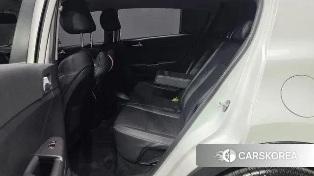 Kia Sportage 4th Generation 2018 Белый из Кореи, фото 3