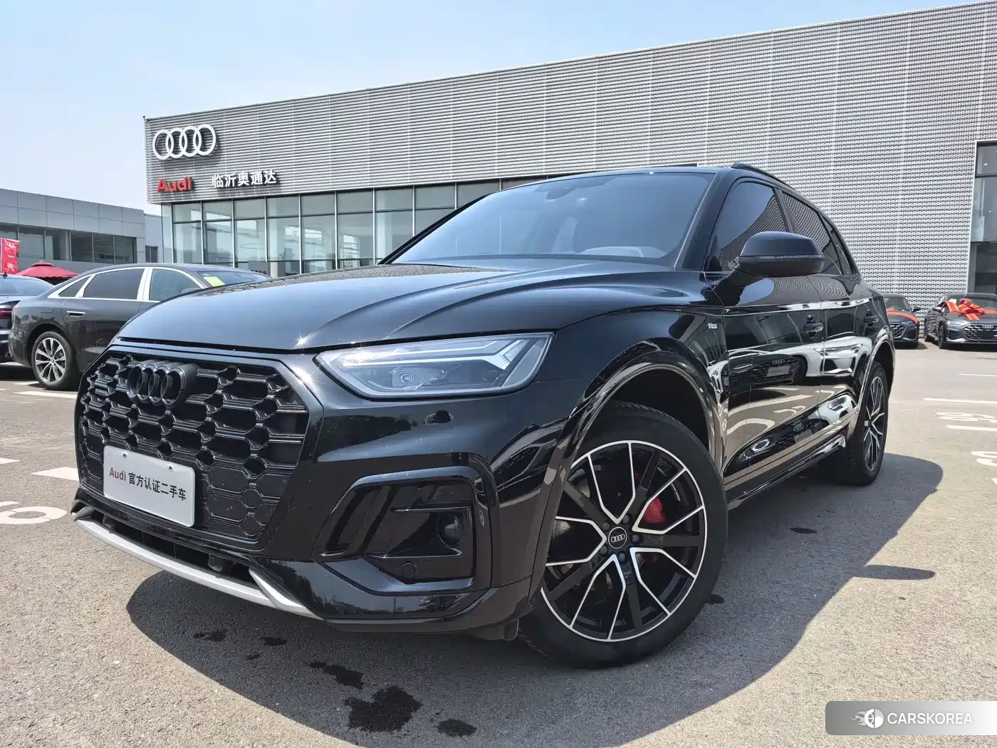 Audi Q5L 2024 Черный из Китая, фото 3