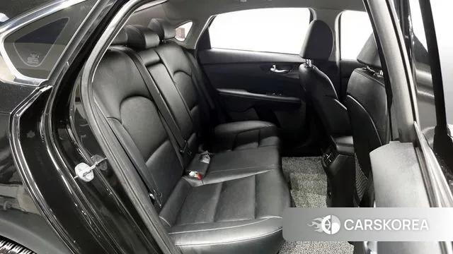 Kia The New K3 2nd generation 2021 Черный из Кореи, фото 3