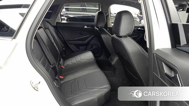 Volkswagen 7th Generation of Jetta 2022 Белый из Кореи, фото 3