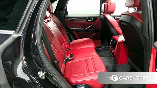 Porsche Cayenne (PO536) 2019 Черный из Кореи, фото 3