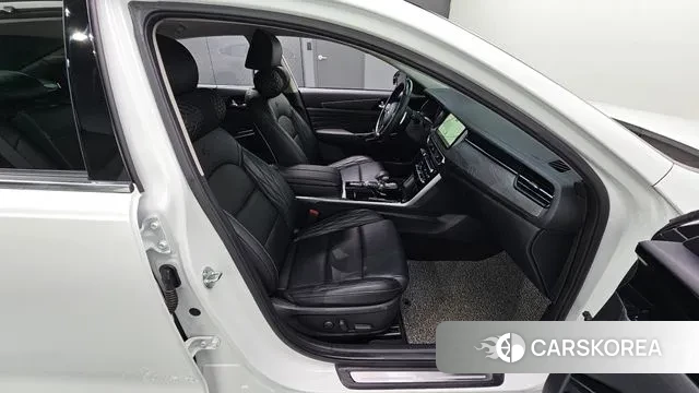 Kia K7 Premier 2021 Белый из Кореи, фото 3