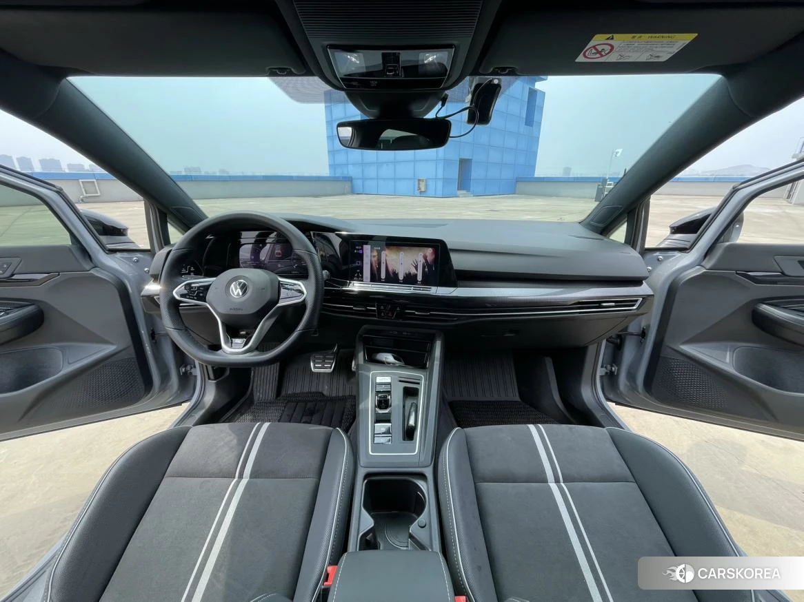 Volkswagen Golf 2020 Темно-серый из Китая, фото 3