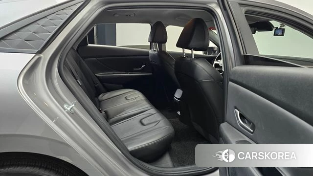 Hyundai The New Avante (CN7) 2023 Серый из Кореи, фото 3