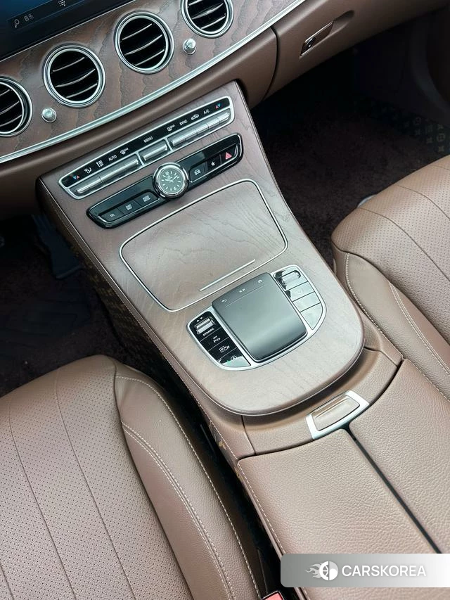 Mercedes-Benz E-class 2021 Черный из Китая, фото 3