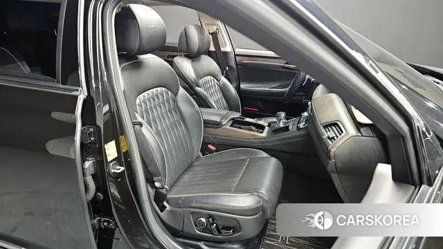 Genesis G90 2018 Черный из Кореи, фото 3