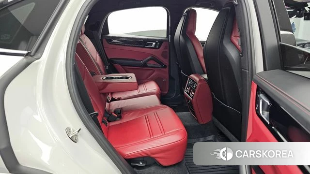 Porsche Cayenne (PO536) 2022 Серебристо-серый из Кореи, фото 3