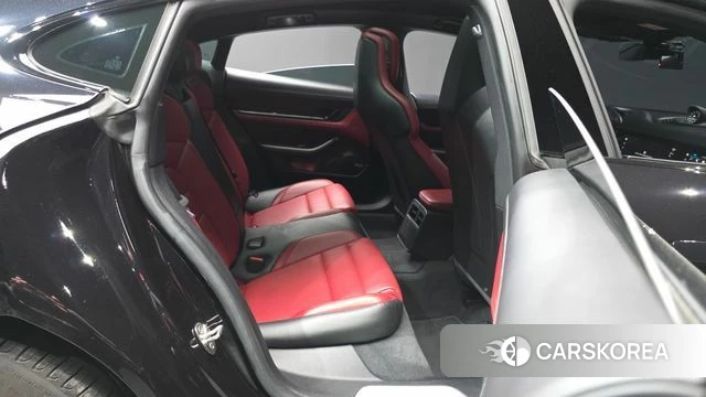 Porsche Taycan 2021 Черный из Кореи, фото 3