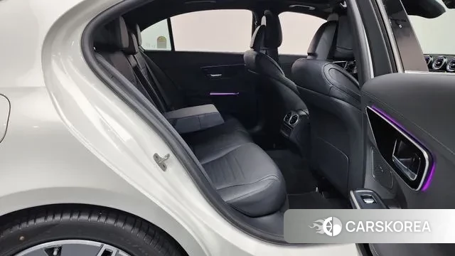 Mercedes-Benz C-Class W206 2025 Белый из Кореи, фото 3