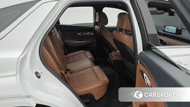 Genesis GV70 2022 Белый из Кореи, фото 3