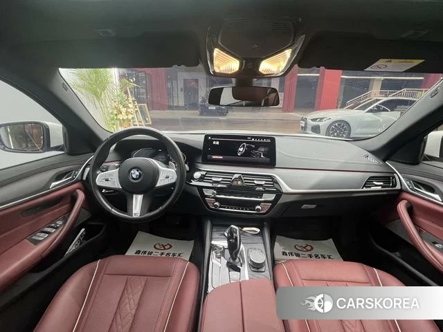 BMW 5 series 2023 Белый из Китая, фото 3