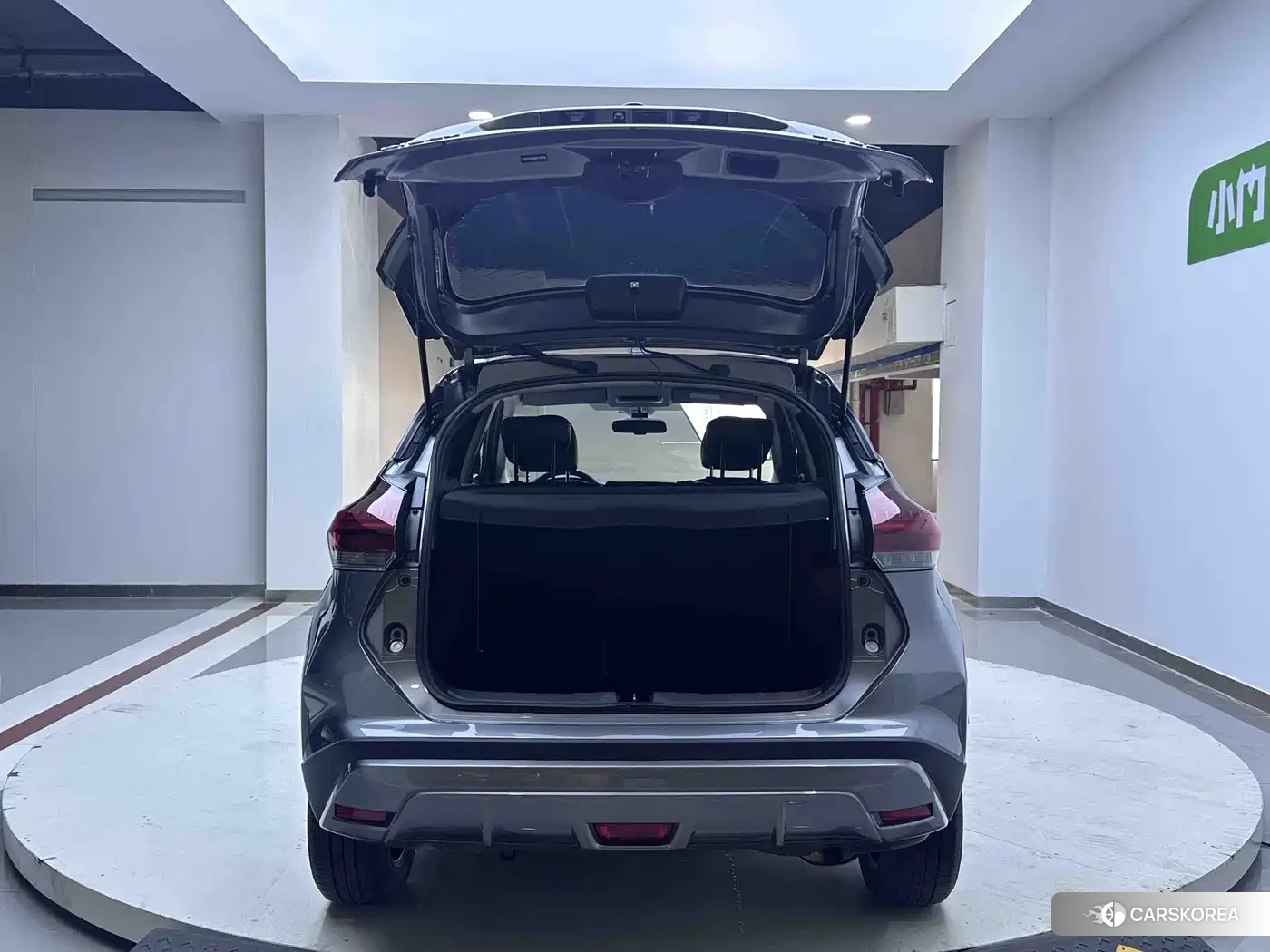 Nissan Kicks 2021 Silver/gray из Китая, фото 3