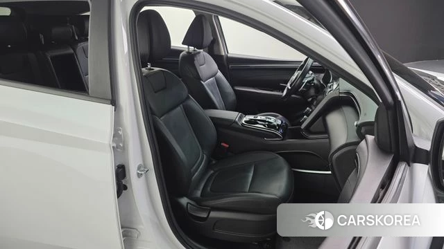 Hyundai Tucson (NX4) 2021 Белый из Кореи, фото 3