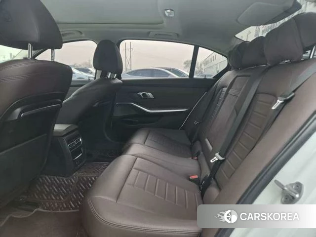 BMW 3 series 2021 Белый из Китая, фото 3